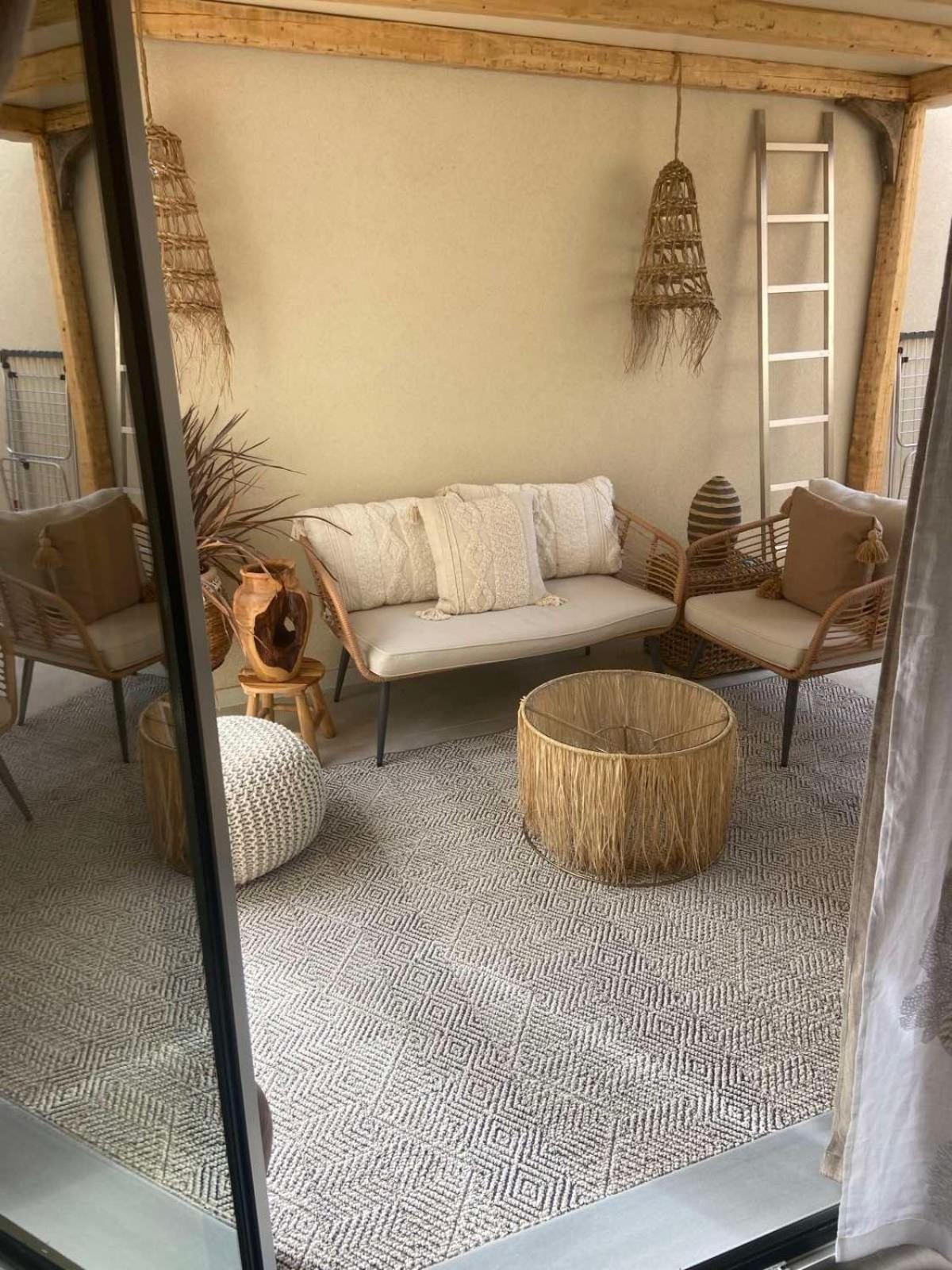 Ferienwohnung Linari Bohemian Living Kávallos Exterior foto